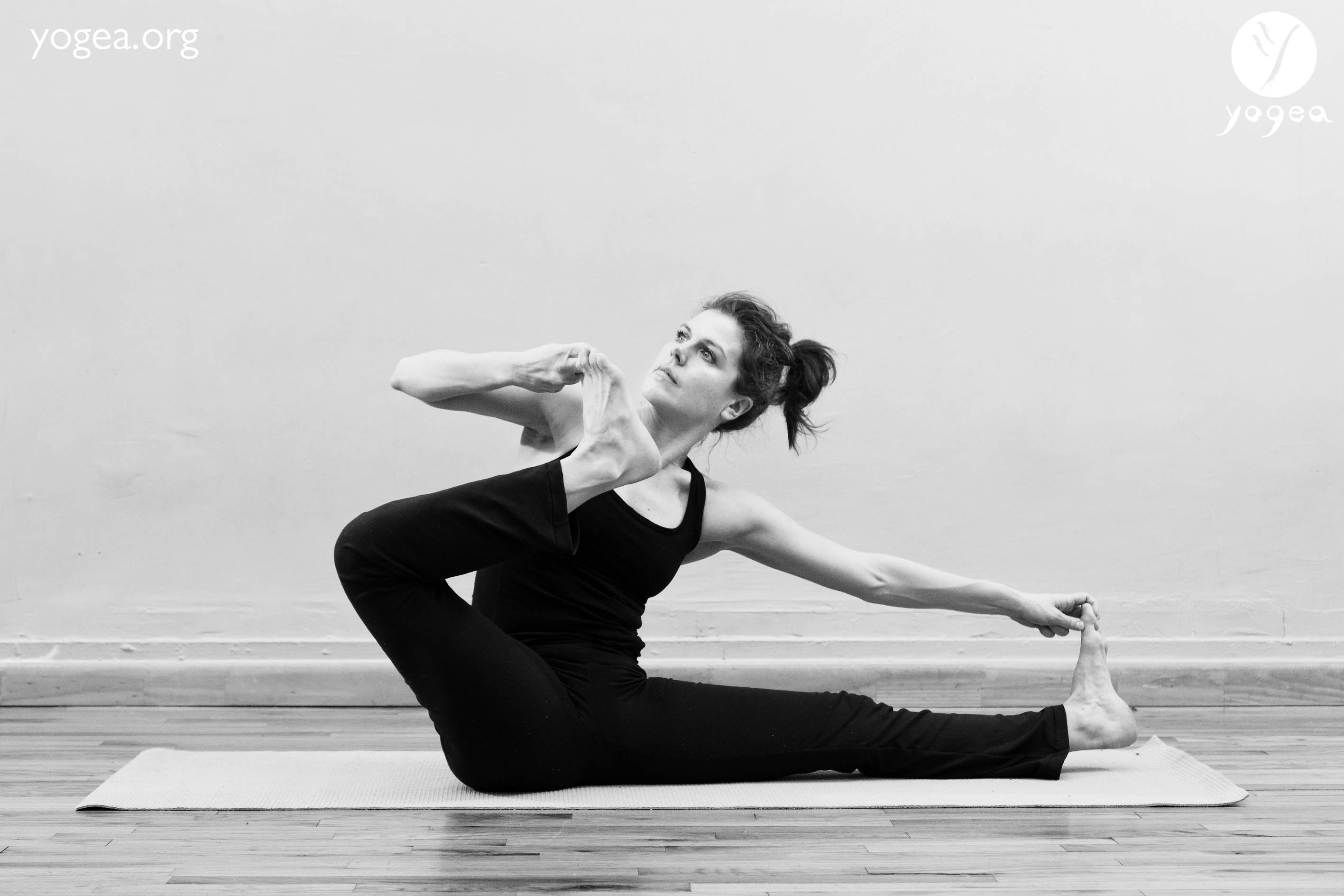 Benefits of Yoga Archer Pose – The Springs Magazine