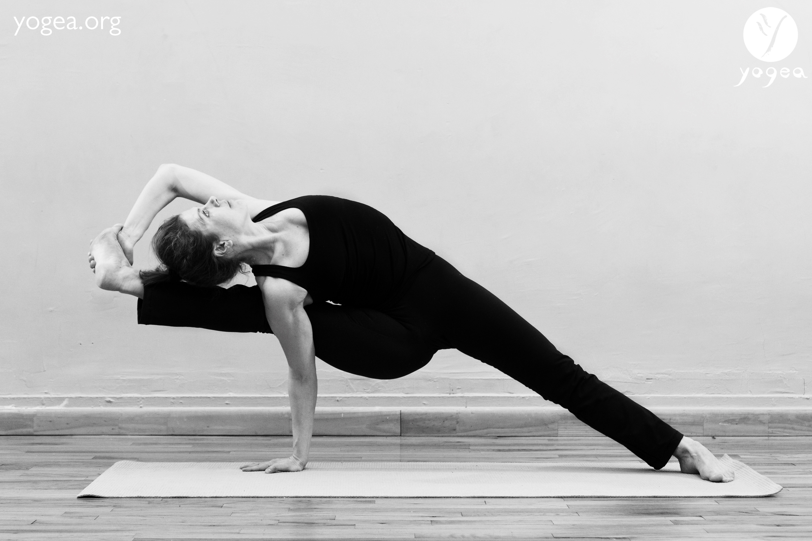 1 Hour Yoga Class • Visvamitrasana Focused • Splits, Obliques, Inner thighs  - YouTube